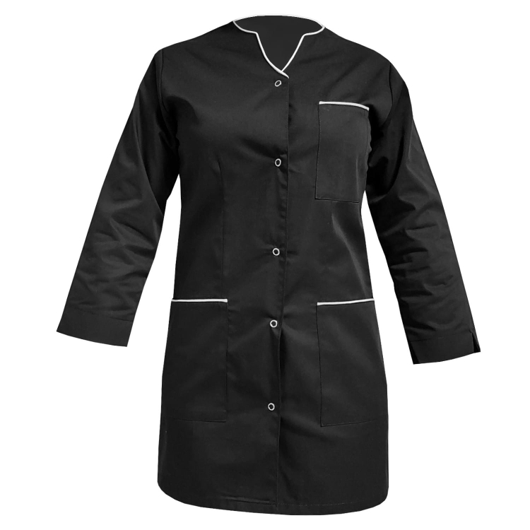 Compleu medical pentru femei cu mânecă 3/4 și tiv alb.