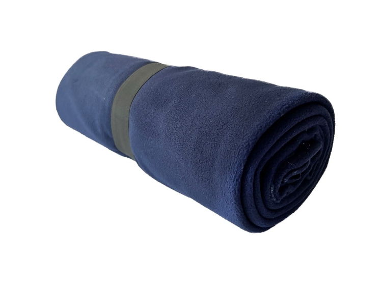 Pătură polară bleumarin pentru orice ocazie