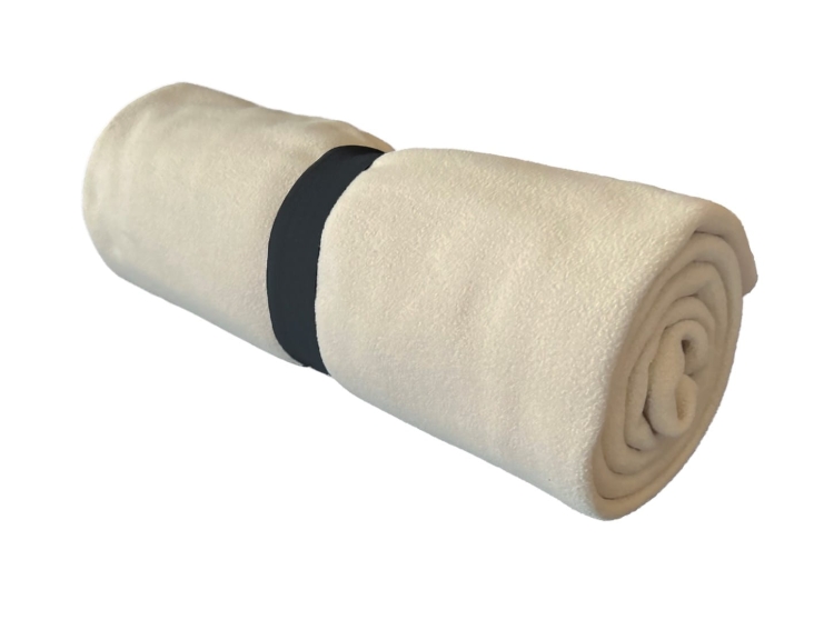 Pătură polară bej pentru orice ocazie