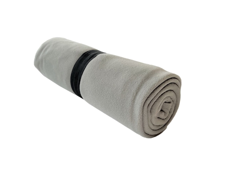 pătură polară gri deschis pentru orice ocazie