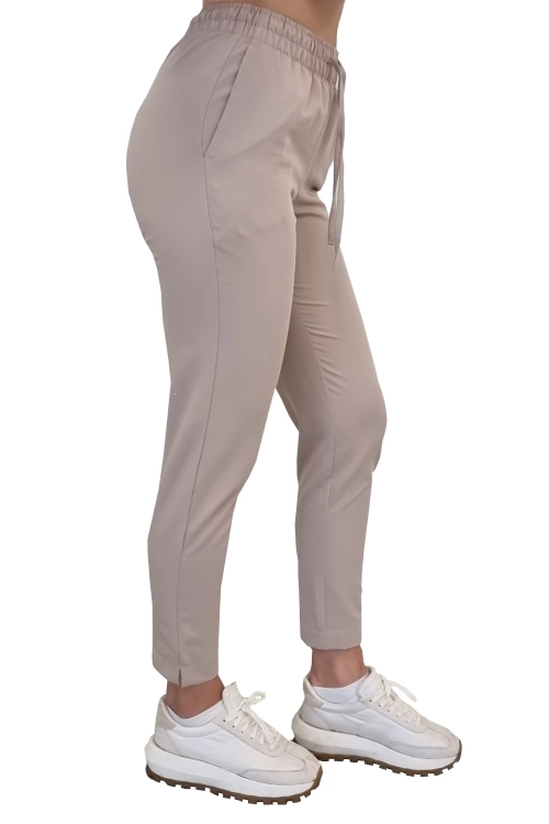 Damskie spodnie medyczne beżowe BASIC PREMIUM