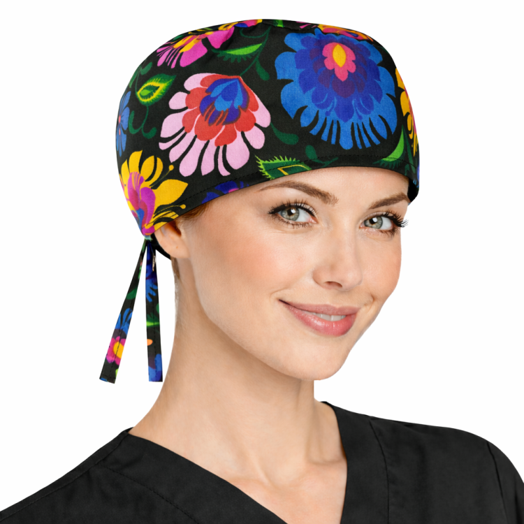 Czepek medyczny w kolorowe bajkowe wzory dla medyków W4.png